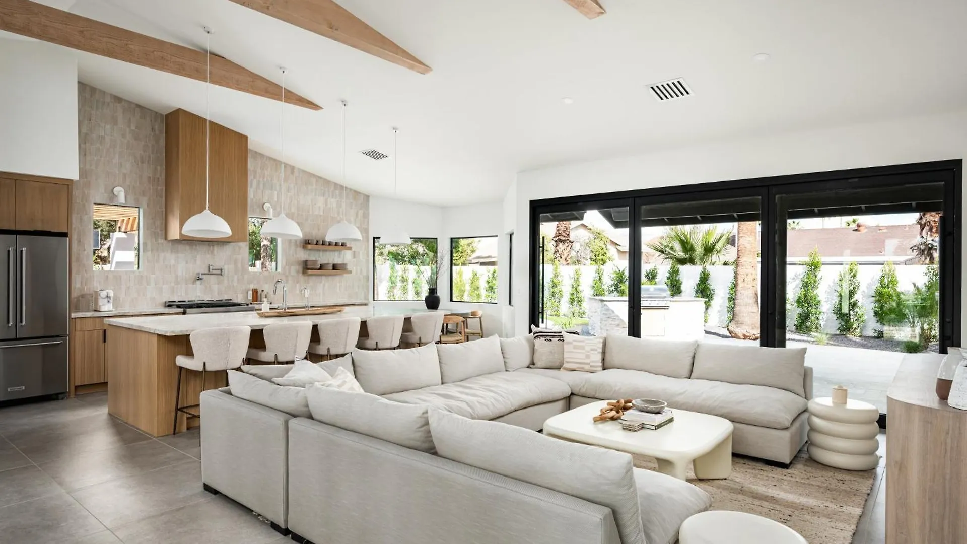 The Myah By Porter Newly Remodeled Enjoy The Pool Firepit Luxury Phoenix